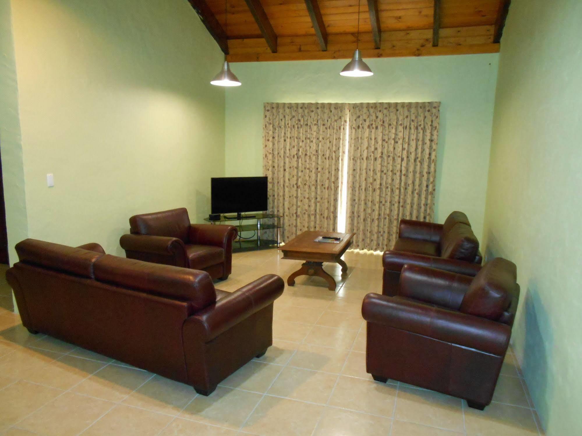 רדקליף Chalets On Stoneville מראה חיצוני תמונה